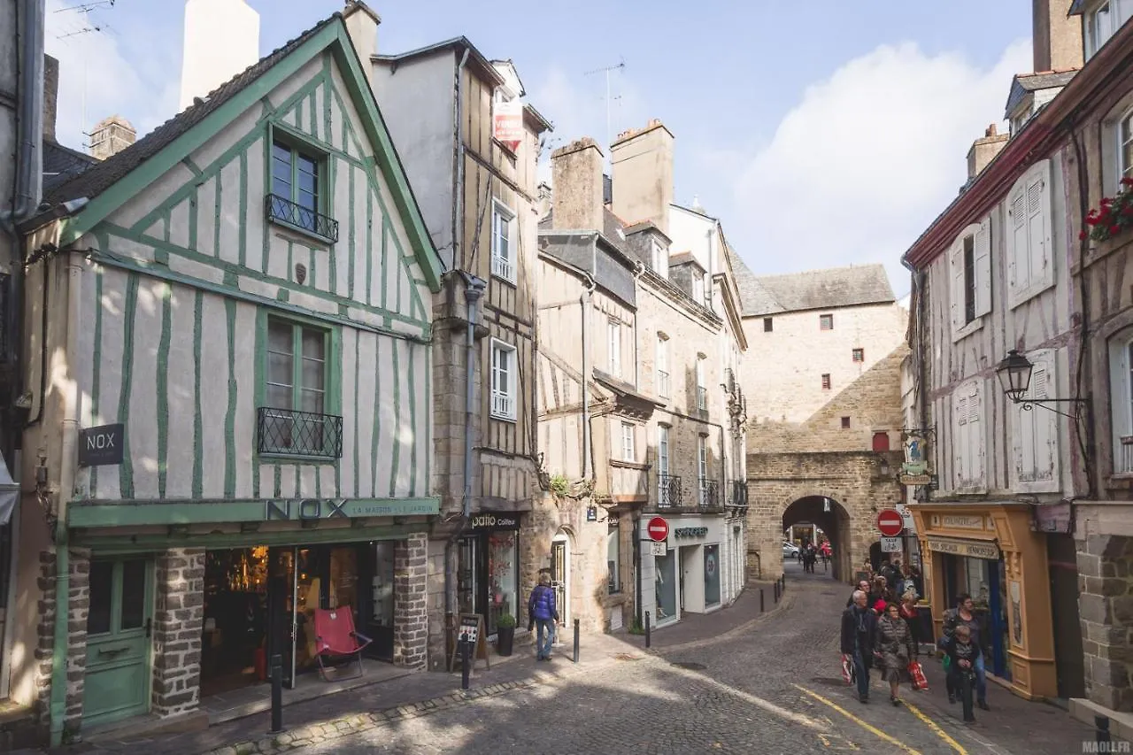 Studio Centre-Ville Viviane Vannes France